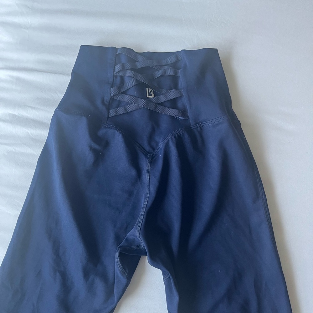 Buff bunny navy blue high rise leggings